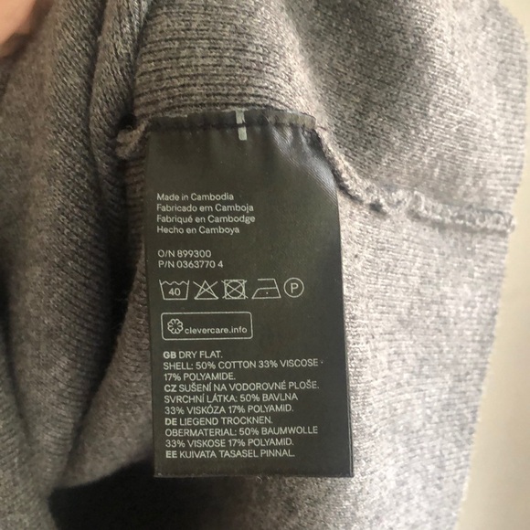 Mock neck sweater - Picture 5 of 5